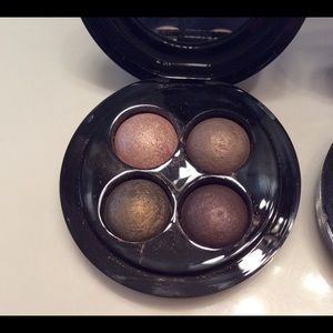 MAC A Harvest of Greens Mineralize Eyeshadow Quad